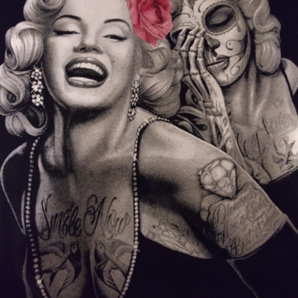 Tattoo Tee-Shirt - Picture 2 of 2